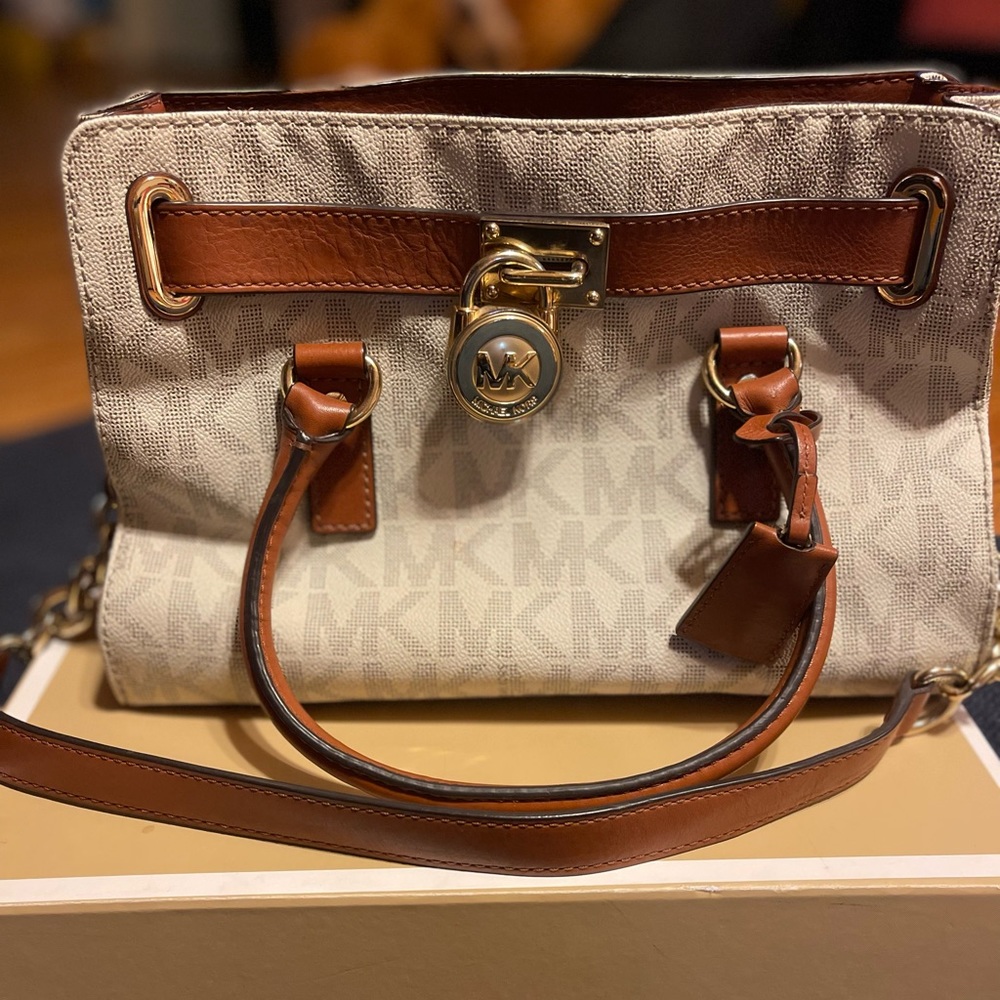 Michael Kors Nouveau Hamilton Logo Bag 1009 Leather Satchel Brown firm price
